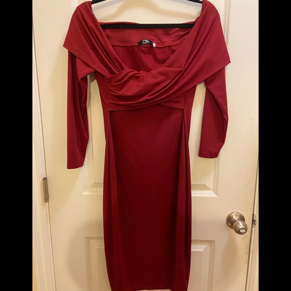 Dresses & Skirts - Dress